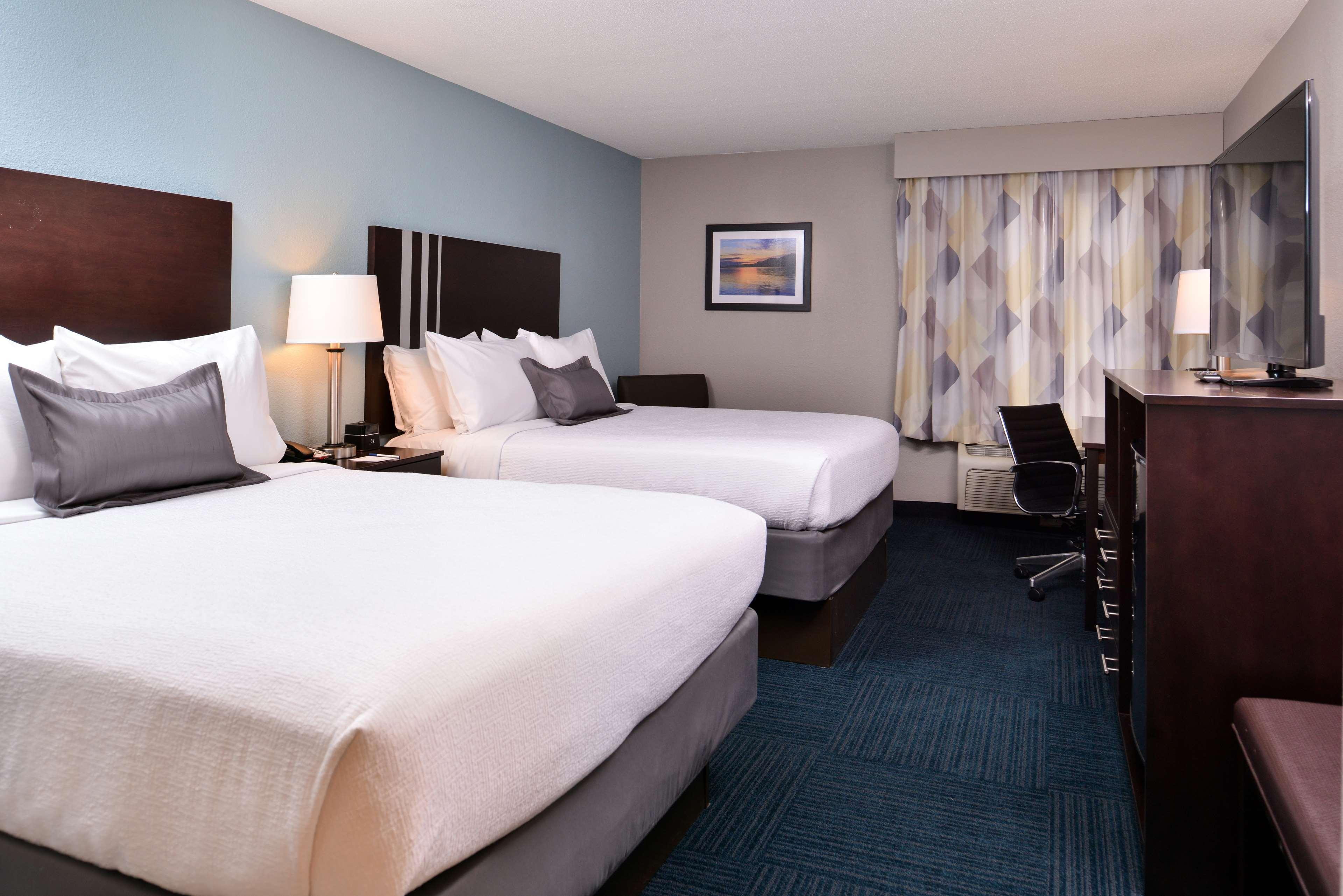 Best Western Hartford Hotel And Suites Exterior foto