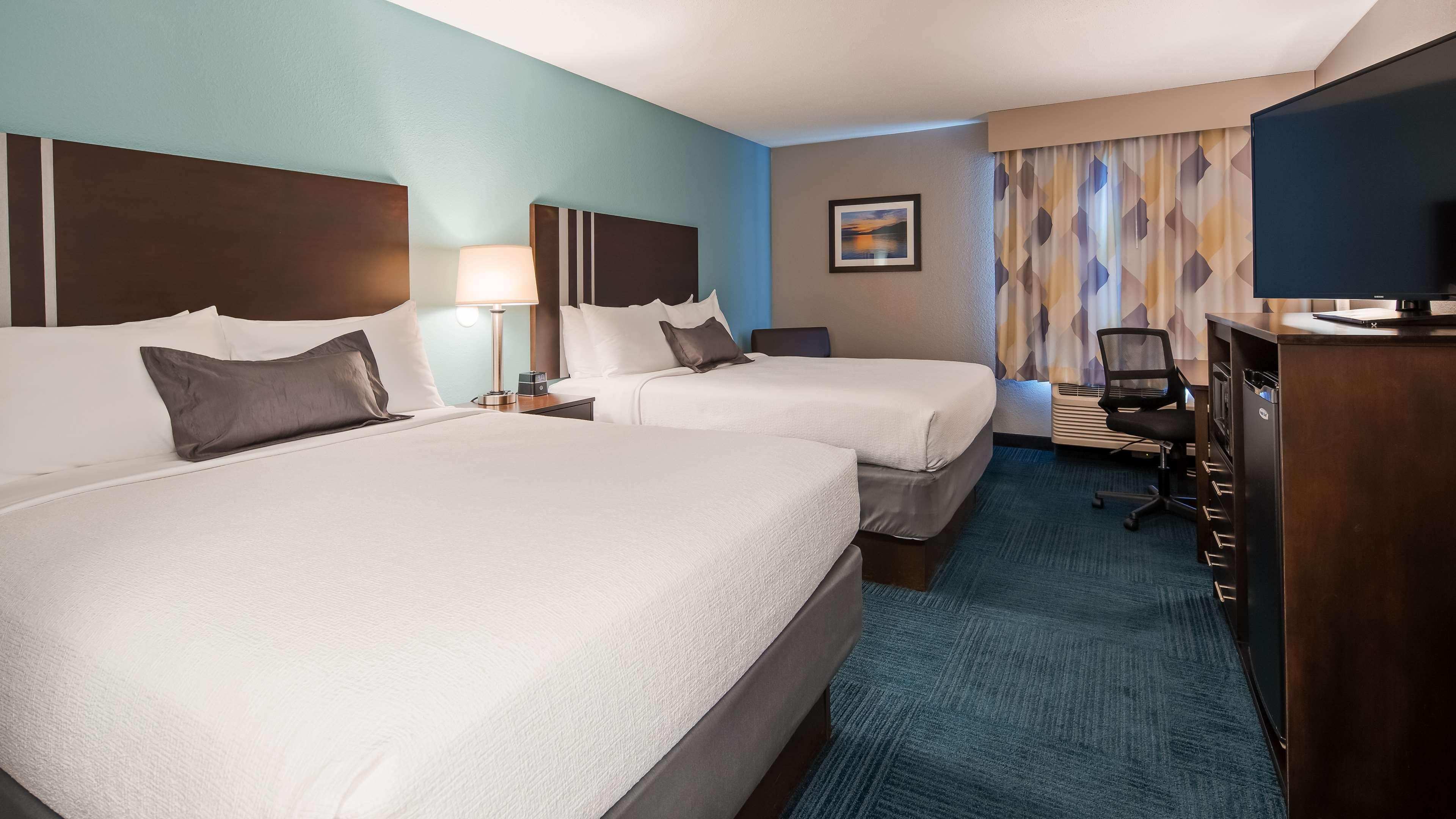 Best Western Hartford Hotel And Suites Exterior foto