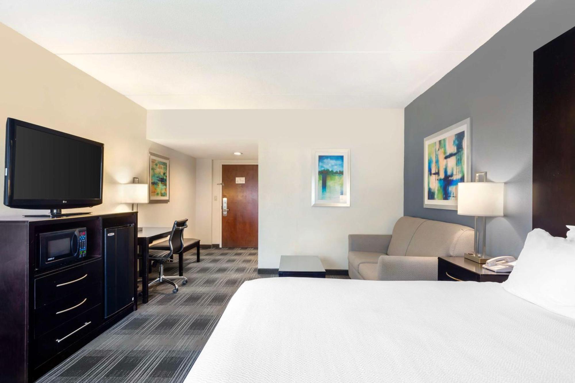 Best Western Hartford Hotel And Suites Exterior foto