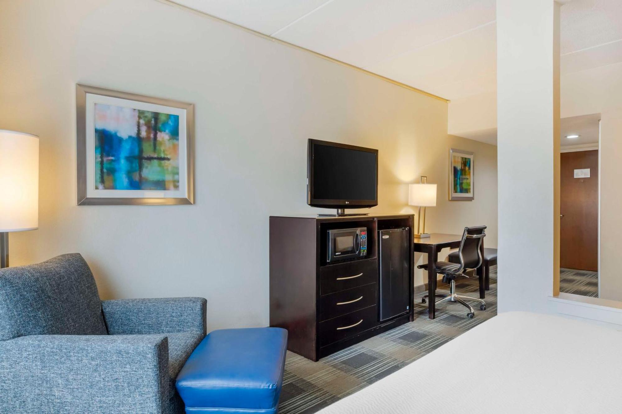 Best Western Hartford Hotel And Suites Exterior foto