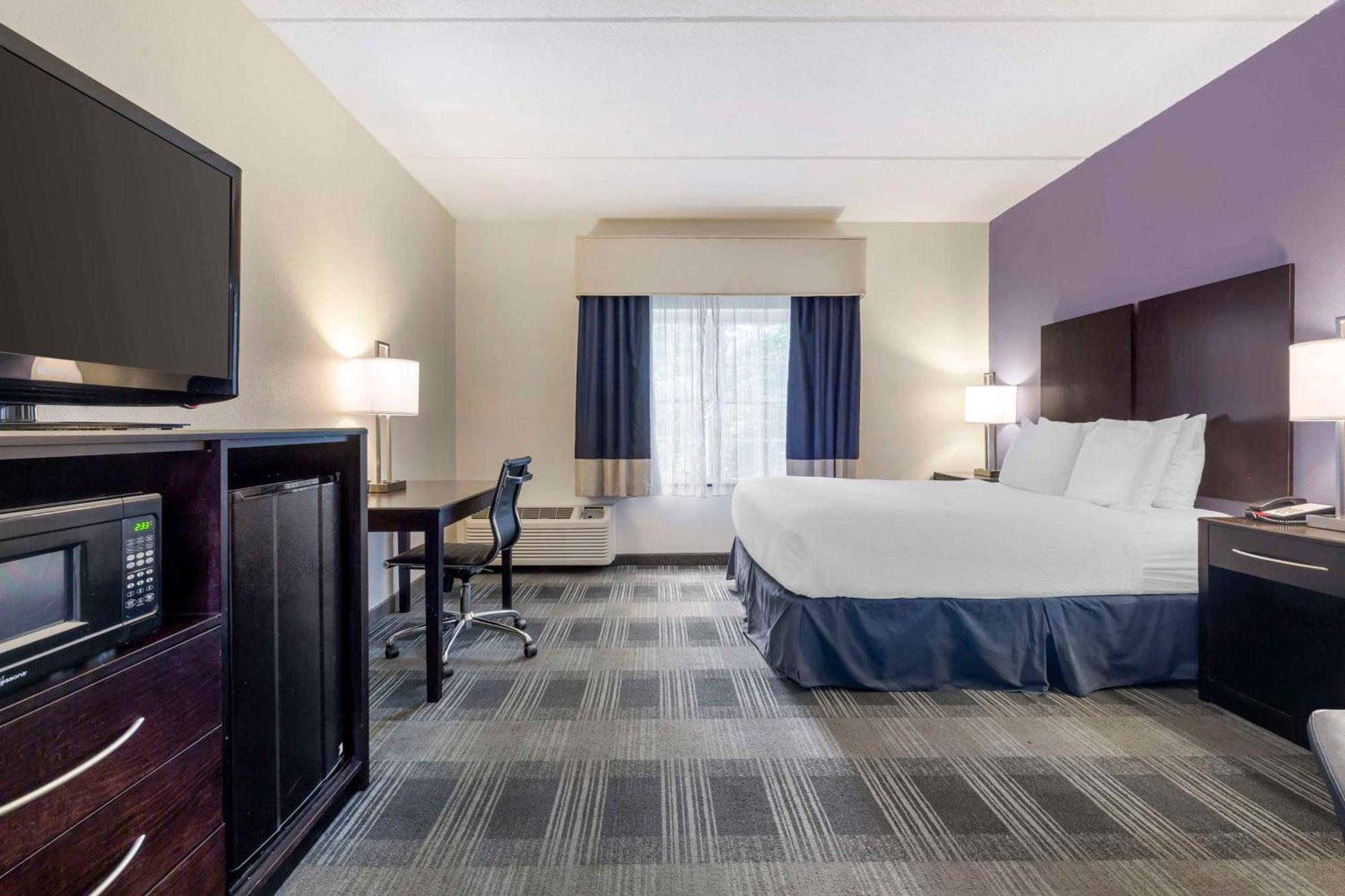 Best Western Hartford Hotel And Suites Exterior foto